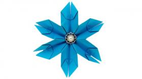 Как сделать красивый цветок из бумаги