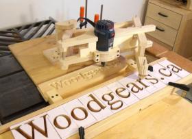 3-D пантограф для вырезания букв и слов на древесине