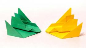 Космический самолет из бумаги на Всемирный день авиации и космонавтики