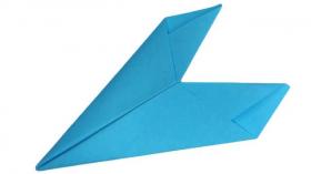Как сделать самолетик из бумаги очень просто