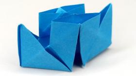 Как сделать кораблик из бумаги. Пошаговая инструкция оригами