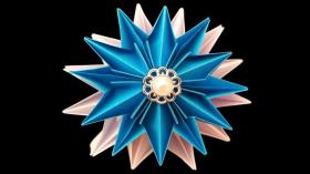 Как сделать снежинку из бумаги легко и красиво