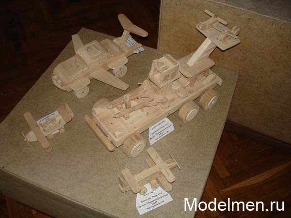 Выставка детского технического творчества 2007 (часть 4)