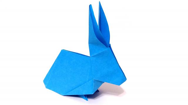 Заяц из бумаги. Поделки оригами для детей