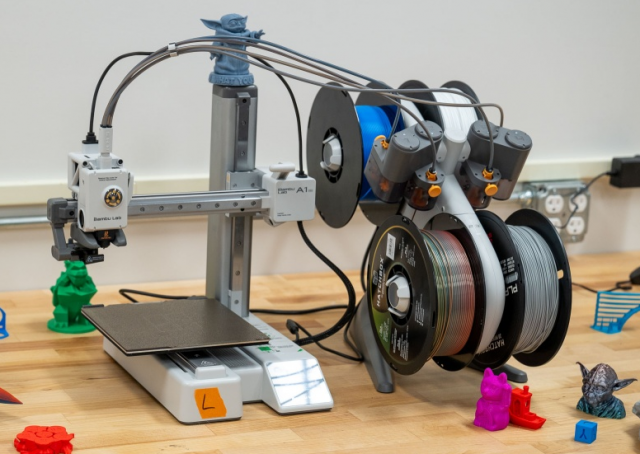 Bambu Lab + Bondtech AB + Prusa Research = новые технологии в области цветной 3д печати (toolchanger)